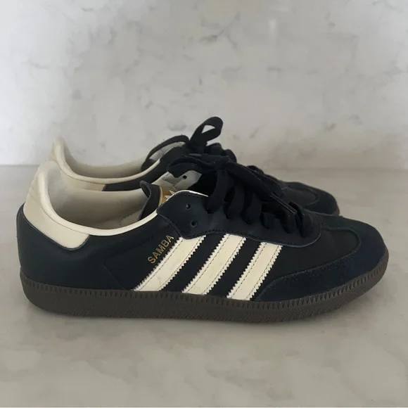 Adidas Samba Men’s US 8.5 - Picture 3 of 9